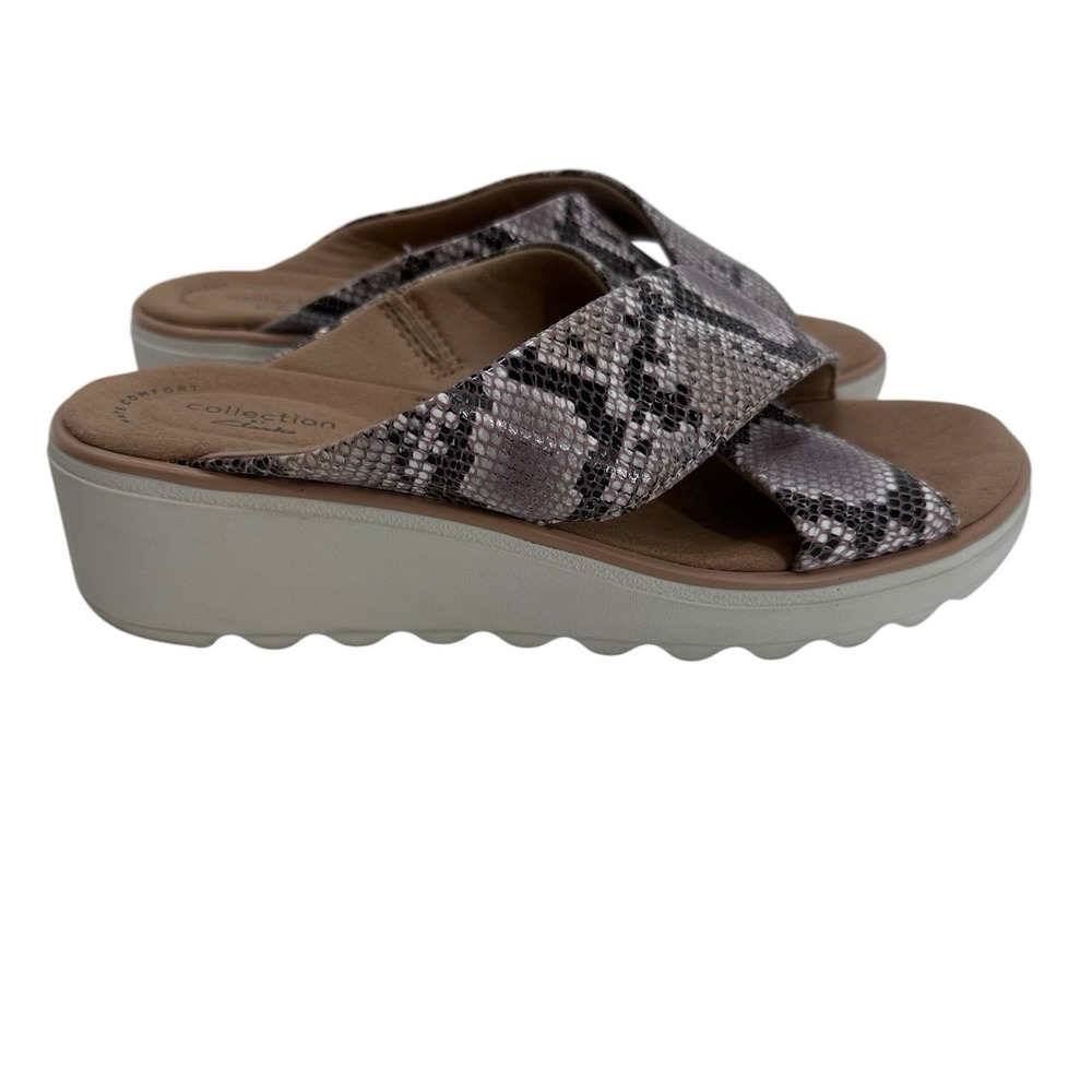 Clarks Jillian Gem Sandal in Natural Snake Women's Size 7 W Slide Slip on Flats
